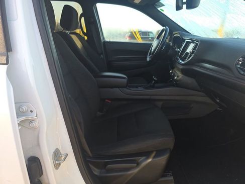 Used 2023 Dodge Durango GT image 11