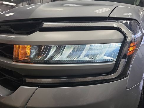 Used 2024 Ford Expedition XLT image 32