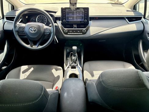 Used 2021 Toyota Corolla LE w/ Carpet Mat Package (TMS) image 20