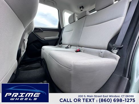 Used 2014 Subaru Forester 2.5i AWD/4WD image 12