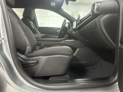 Used 2025 Chevrolet Equinox LT w/ Safety and Technology Package FWD image 22