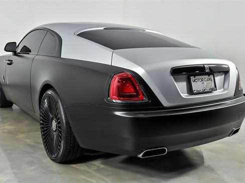 Used 2015 Rolls-Royce Wraith RWD image 7