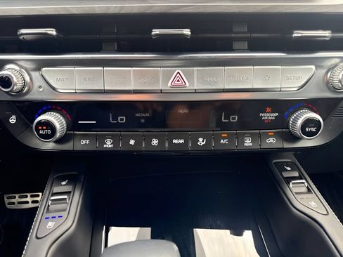 Used 2025 Kia Telluride SX Prestige X-Line AWD/4WD image 11
