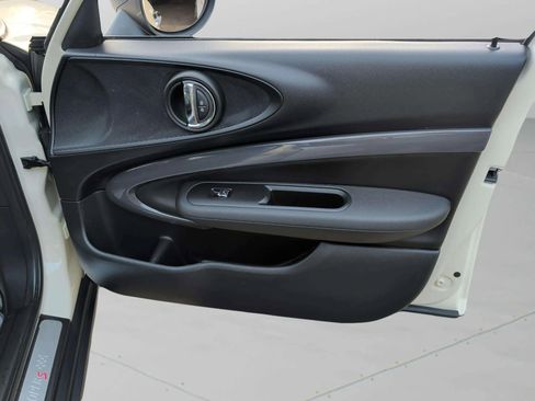 Used 2017 MINI Cooper Clubman S image 17