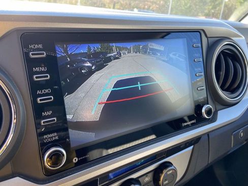 Used 2023 Toyota Tacoma SR5 w/ Technology Package image 21