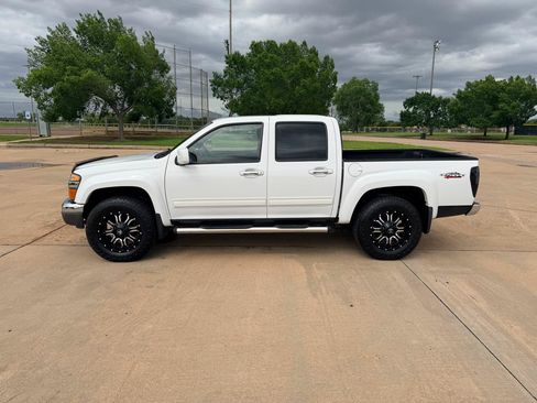 Used 2012 GMC Canyon SLE AWD/4WD image 24
