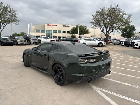 Used 2020 Chevrolet Camaro SS image 5