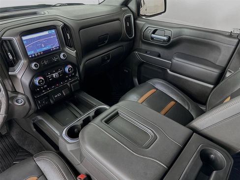 Used 2020 GMC Sierra 1500 AT4 w/ AT4 Premium Package AWD/4WD image 25