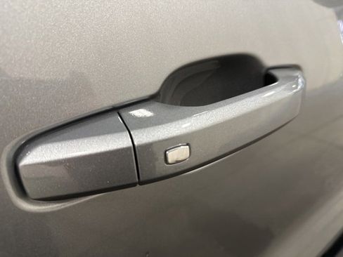 Used 2024 Chevrolet Colorado Z71 w/ Z71 Convenience Package 2 image 34