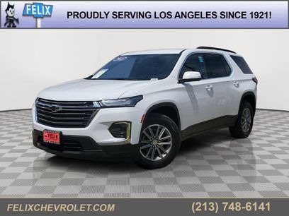 Used 2023 Chevrolet Traverse LT