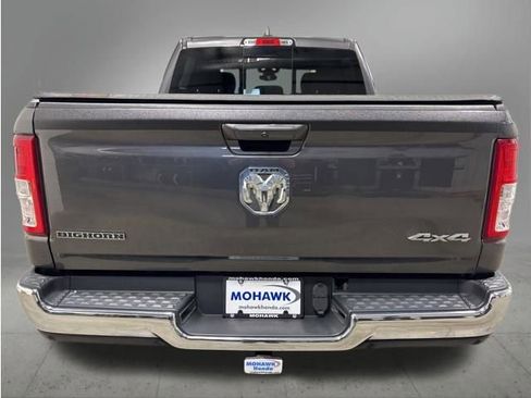 Used 2022 RAM 1500 Big Horn AWD/4WD image 4