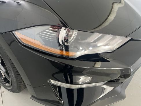 Used 2019 Ford Mustang GT w/ Equipment Group 301A RWD image 28