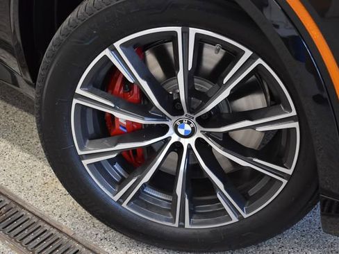 New 2026 BMW X5 M60i w/ Climate Comfort Package image 30