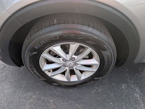 Used 2016 Kia Sorento AWD w/ LX Convenience Package image 40