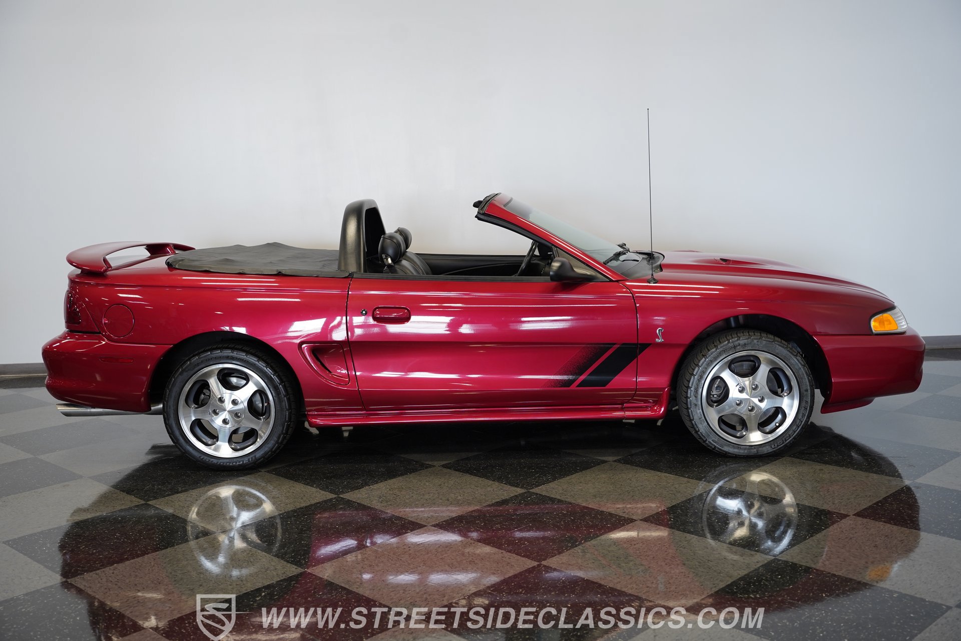 Used 1996 Ford Mustang Cobra RWD image 15