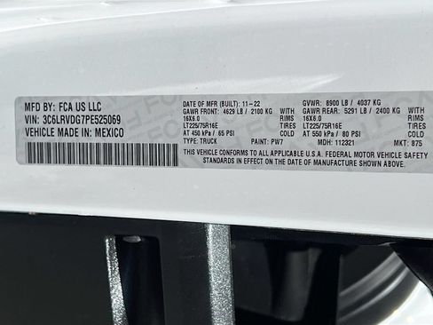Used 2023 RAM ProMaster 2500 FWD image 30