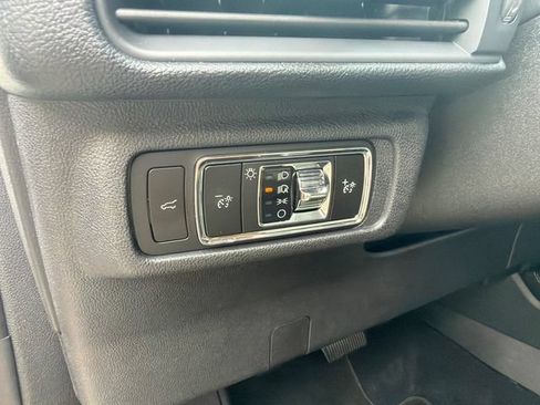 New 2026 Lincoln Corsair Premiere FWD image 32