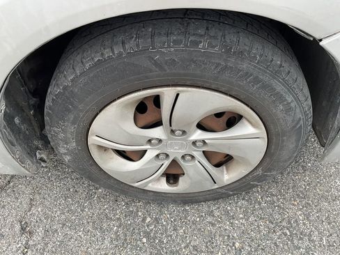 Used 2014 Honda Civic LX image 10