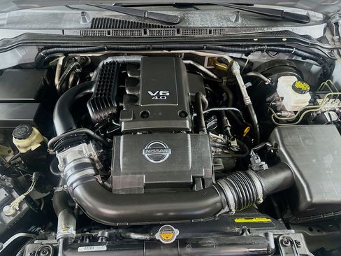 Used 2019 Nissan Frontier SV w/ Value Truck Package AWD/4WD image 27