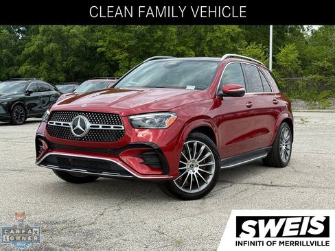 Used 2025 Mercedes-Benz GLE 580 4MATIC w/ Winter Package image 1