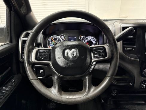 Used 2022 RAM 3500 Tradesman AWD/4WD image 17