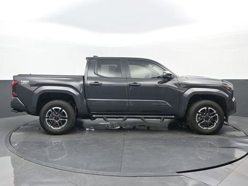 Used 2024 Toyota Tacoma TRD Sport RWD image 2