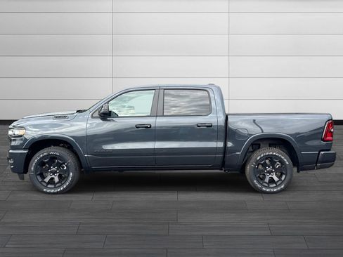 New 2026 RAM 1500 4x4 Crew Cab image 7