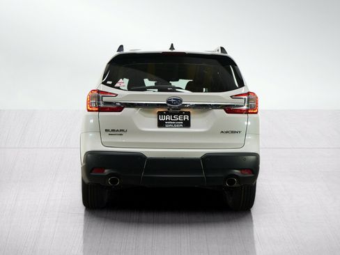 Used 2025 Subaru Ascent Premium AWD/4WD image 4