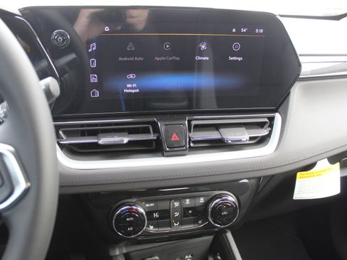 New 2026 Chevrolet TrailBlazer LT w/ Convenience Package image 12