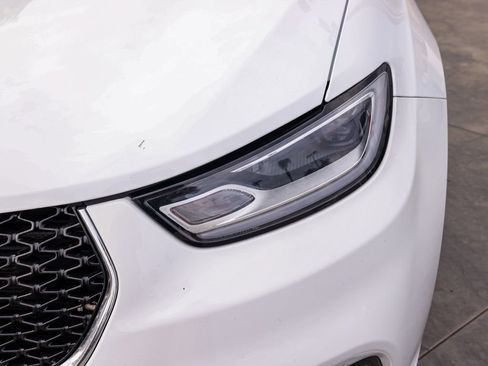 Used 2023 Chrysler Pacifica Limited image 10