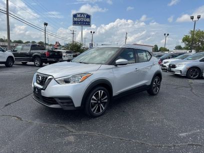 Used 2020 Nissan Kicks SV