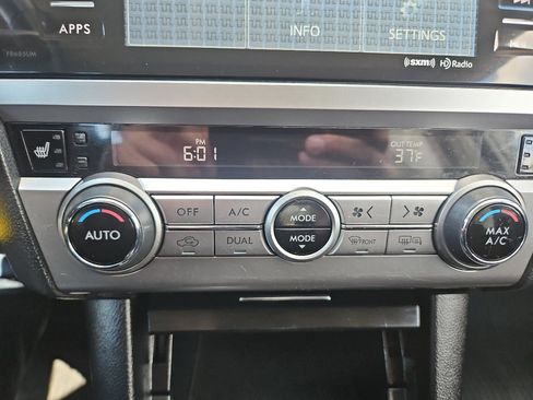 Used 2016 Subaru Legacy 2.5i Premium image 32