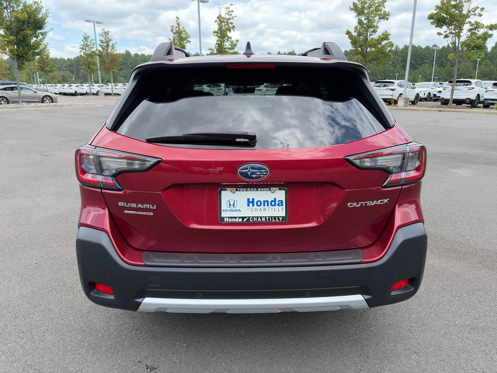 Used 2023 Subaru Outback Limited AWD/4WD image 6
