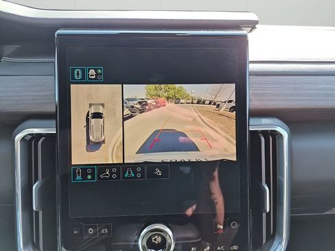 New 2026 GMC Acadia Denali w/ Super Cruise Package image 41