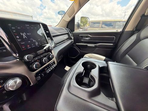 Used 2021 RAM 1500 Laramie AWD/4WD image 19