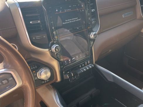 Used 2020 RAM 1500 Laramie image 11