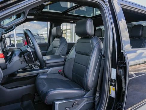 Used 2025 Ford F150 Raptor AWD/4WD image 23