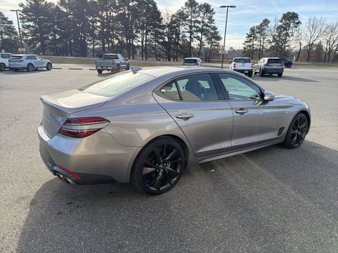 Used 2023 Genesis G70 2.0T w/ Sport Prestige Package image 8