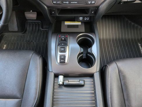 Used 2023 Honda Passport EX-L image 23