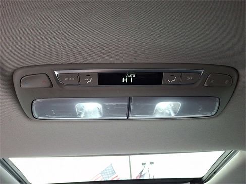 Certified 2022 Kia Telluride S image 13