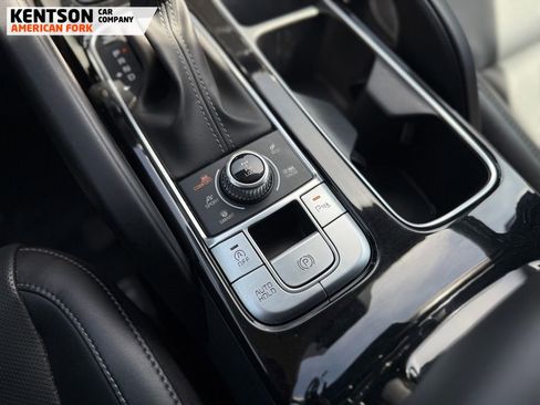 Used 2025 Kia Telluride S AWD/4WD image 24