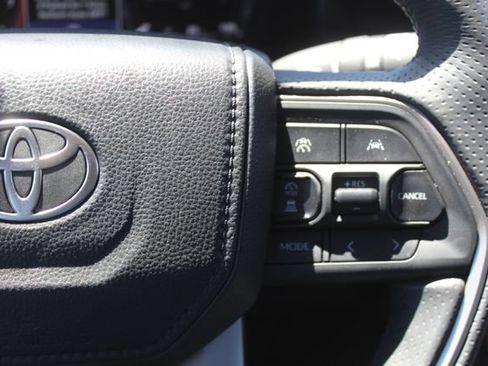 Used 2026 Toyota 4Runner Platinum AWD/4WD image 26