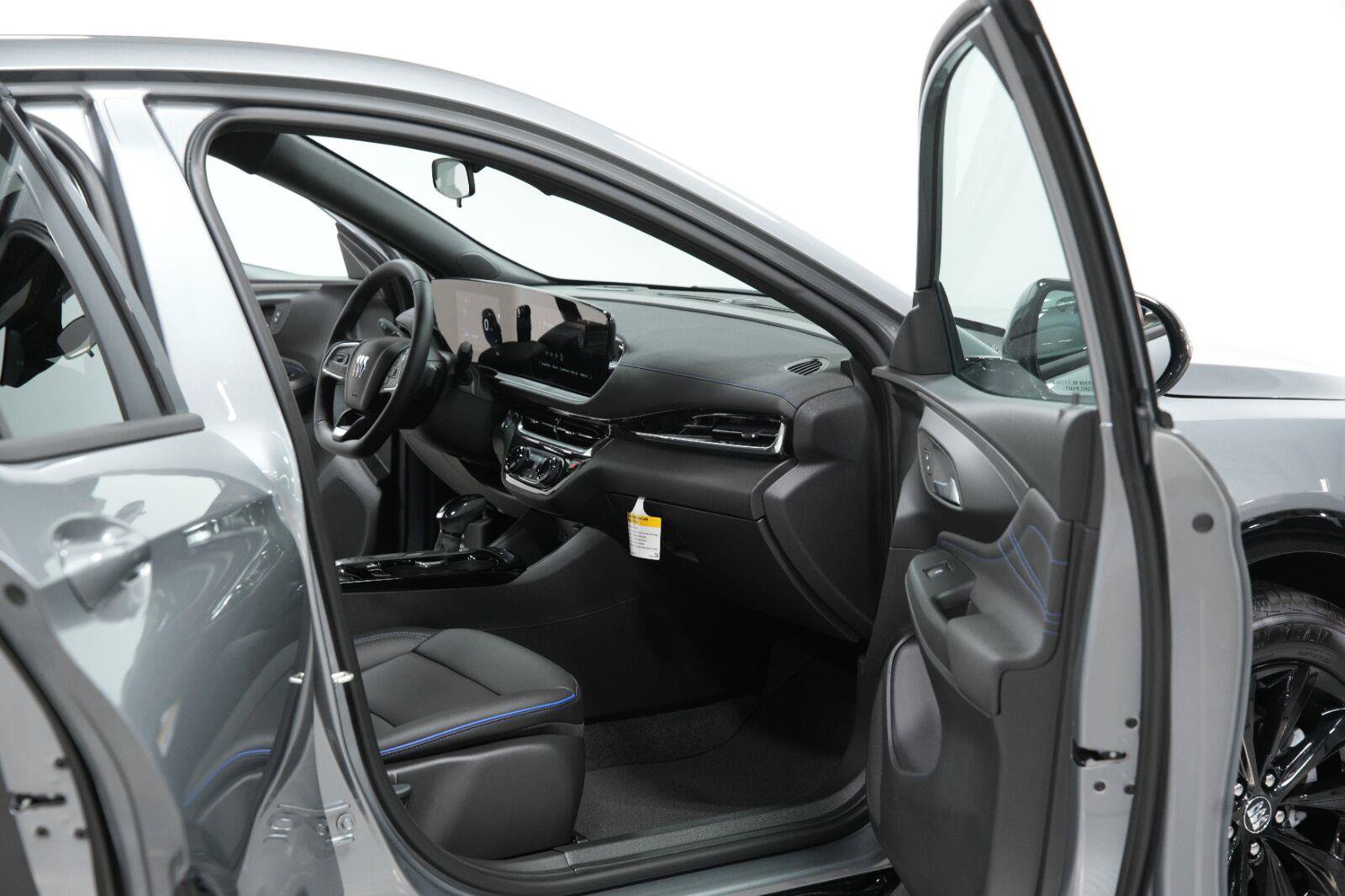 New 2026 Buick Envista Sport Touring FWD image 12
