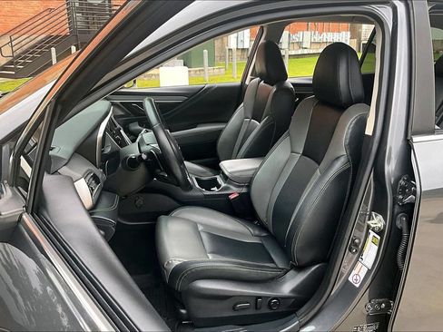 Used 2020 Subaru Outback Onyx Edition XT w/ Popular Package #2 AWD/4WD image 34