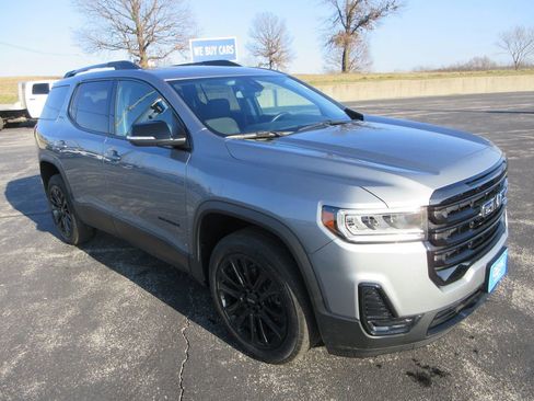 Used 2023 GMC Acadia SLE w/ Driver Convenience Package image 7