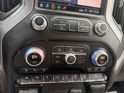 Used 2019 GMC Sierra 1500 SLT w/ SLT Premium Plus Package AWD/4WD image 27