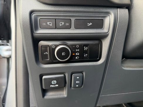 Used 2024 Ford F150 Lariat w/ Equipment Group 502A High image 7