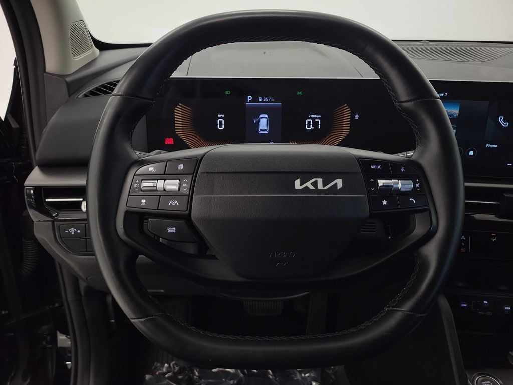 Used 2026 Kia Sportage LX FWD image 15
