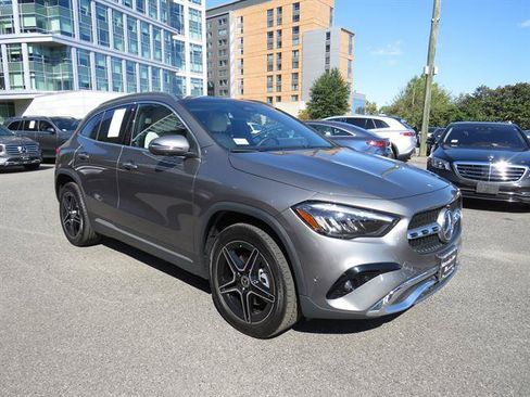 Used 2026 Mercedes-Benz GLA 250 4MATIC image 5