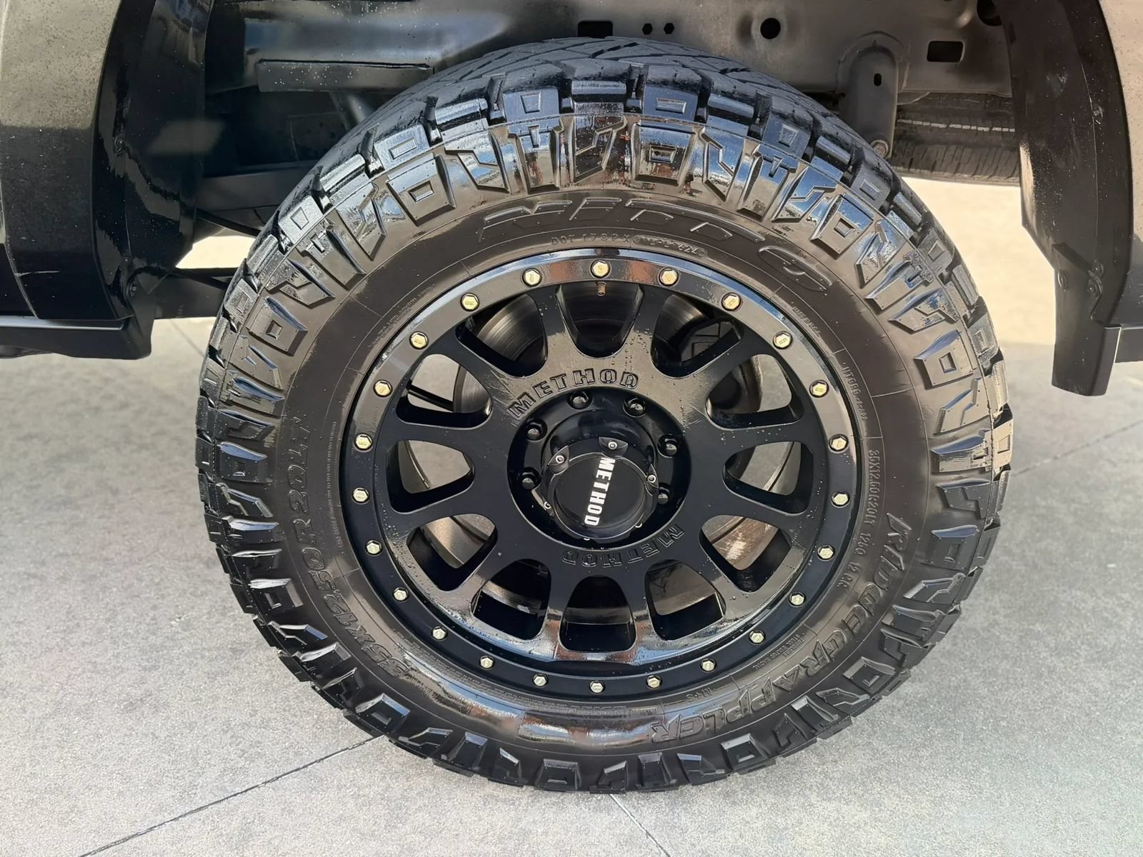 Used 2020 RAM 2500 Laramie w/ Night Edition AWD/4WD image 15